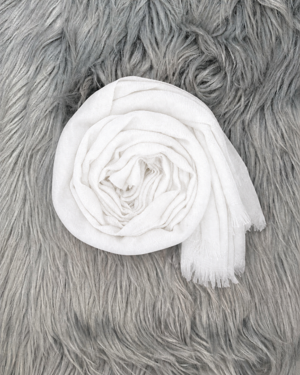 Turkish Lawn - White