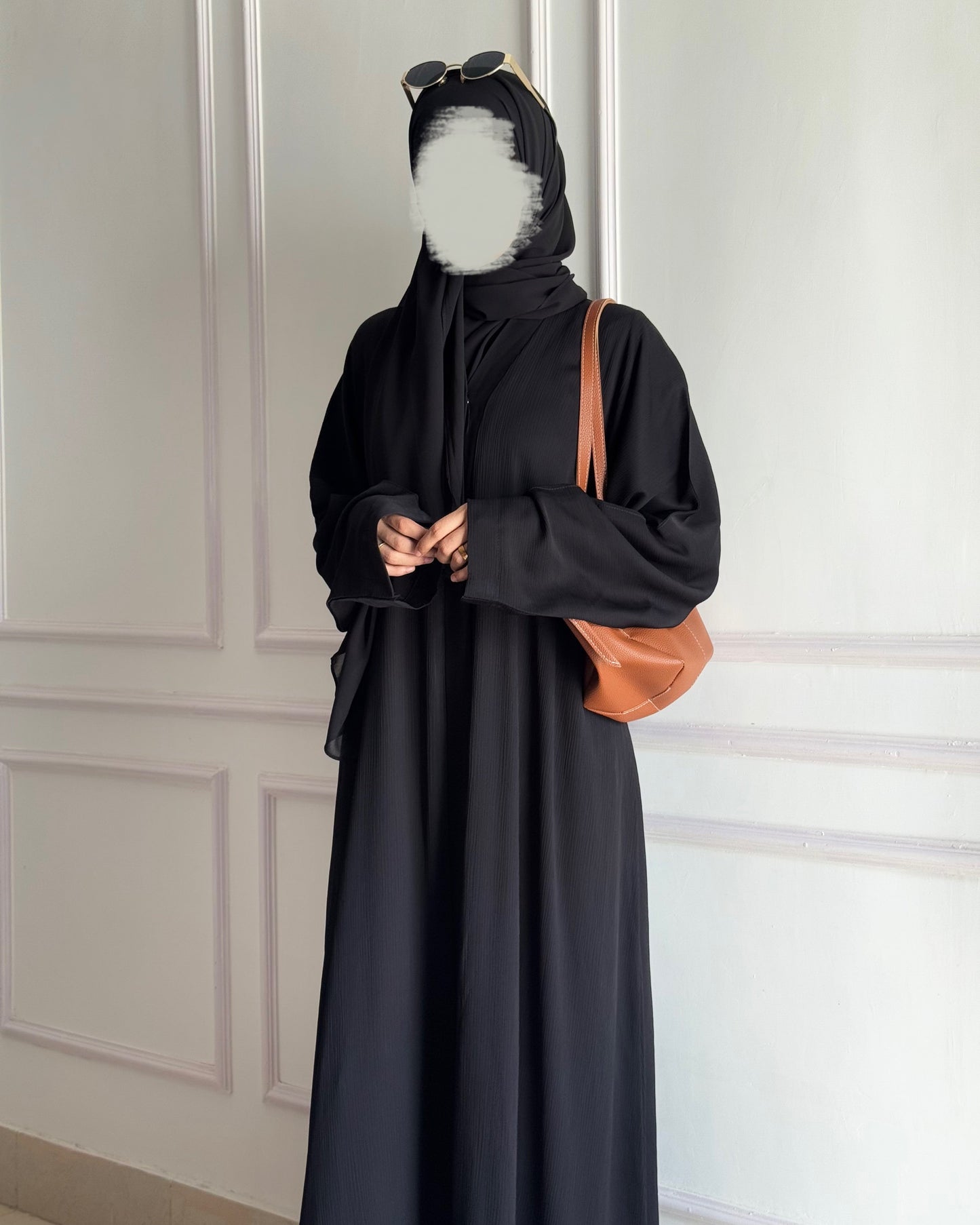 Zoom Nida Abaya - Black