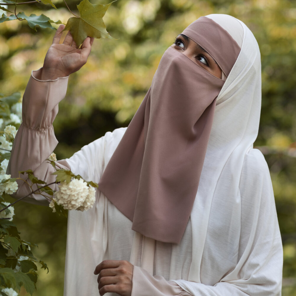 Golden Crinkle Silk Niqab